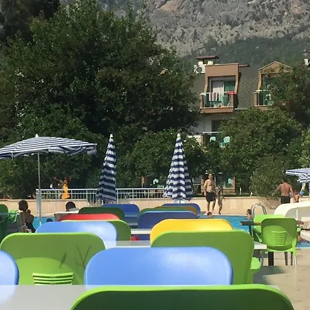 Omorfi Garden Ξενοδοχείο Κεμέρ