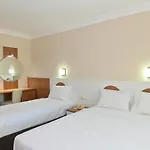 Hotel Omorfi Garden