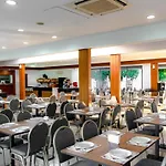 Omorfi Garden Hotel