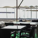 Omorfi Garden ホテル