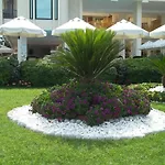 Omorfi Garden ケメル