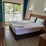 Omorfi Garden Kemer