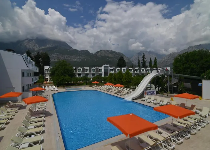Omorfi Garden Hotell